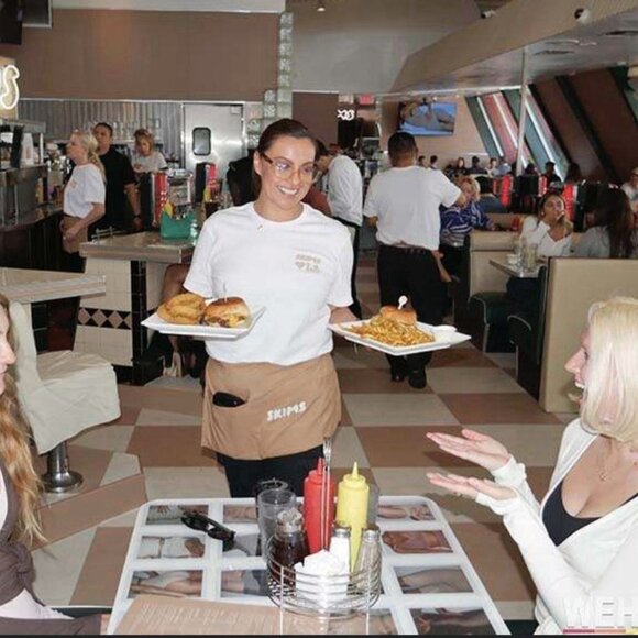 SKIMS Pop Up Cafe Menu Los Angeles Mel’s Diner - Picture 4 of 5